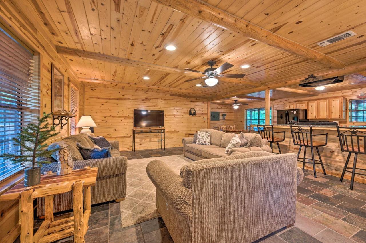הוילה Broken Bow Retreat On 2 Acres With Hot Tub And Deck! מראה חיצוני תמונה